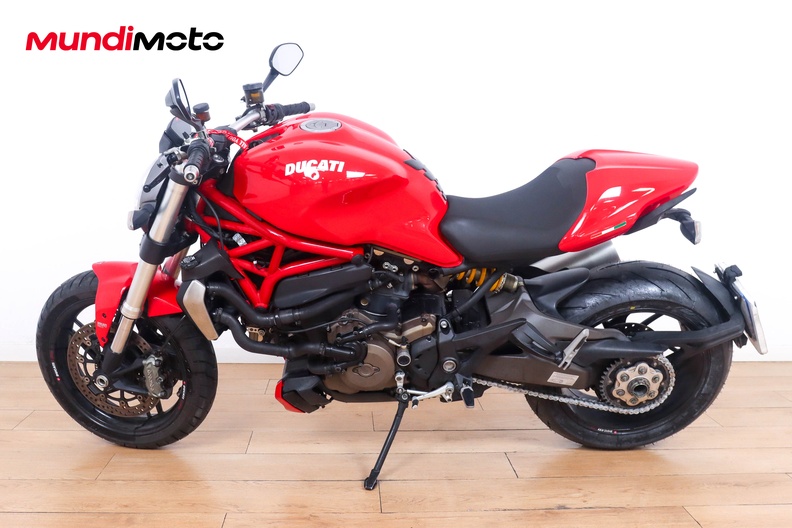 Motorbike image 5