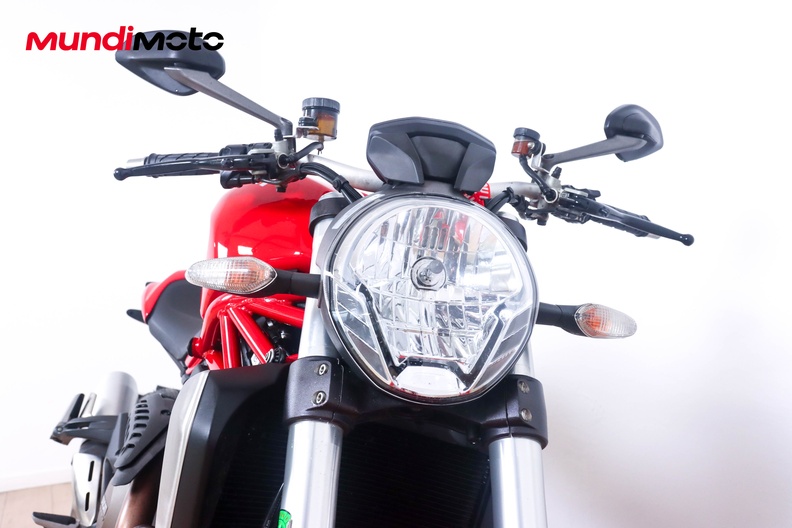 Motorbike image 4
