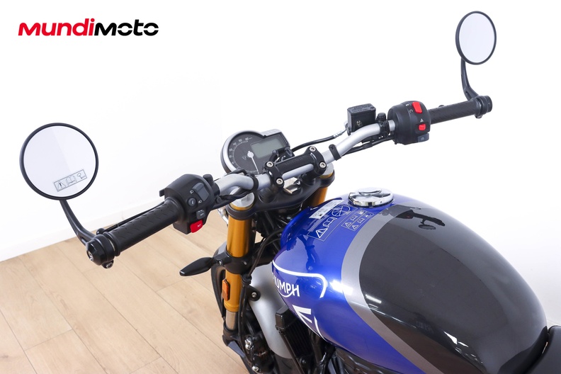 Motorbike image 10