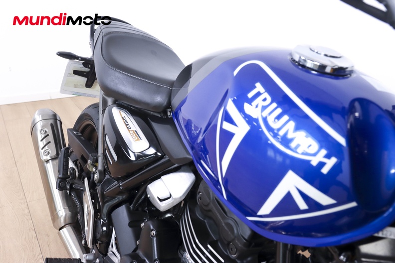 Motorbike image 12
