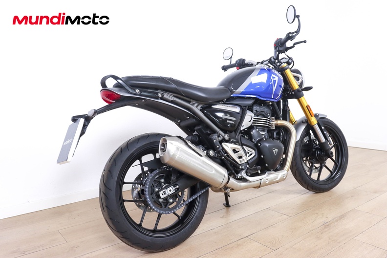 Motorbike image 2