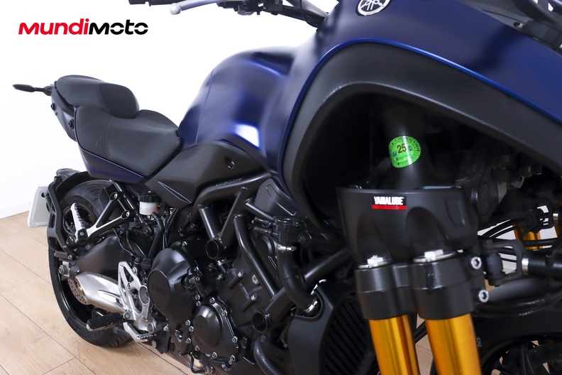 Motorbike image 12
