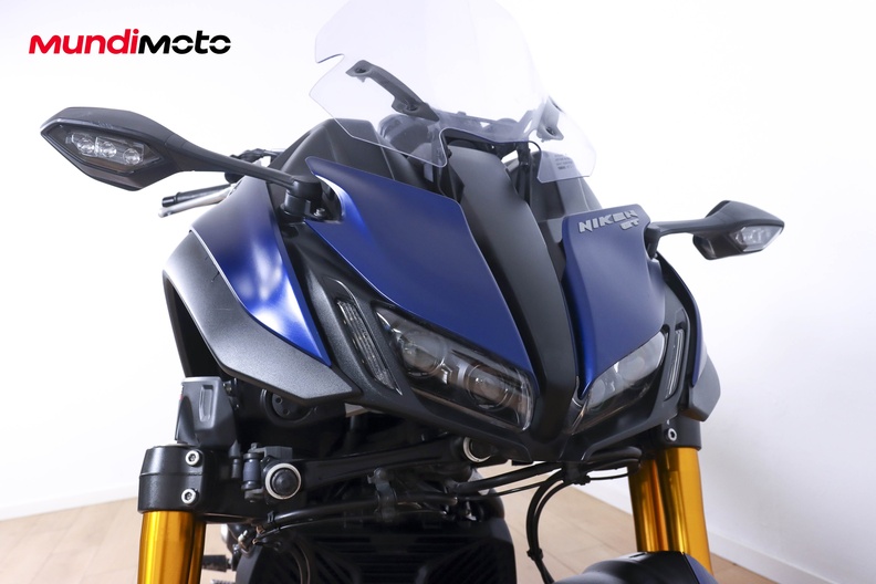 Motorbike image 4