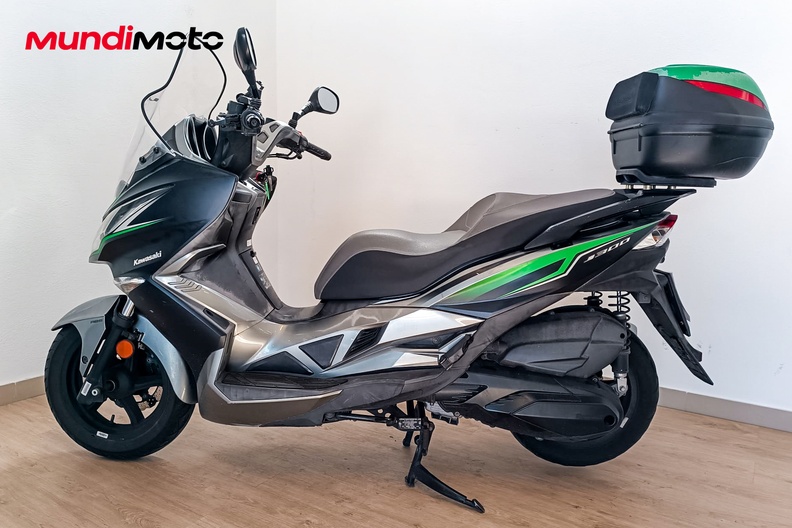 Motorbike image 5