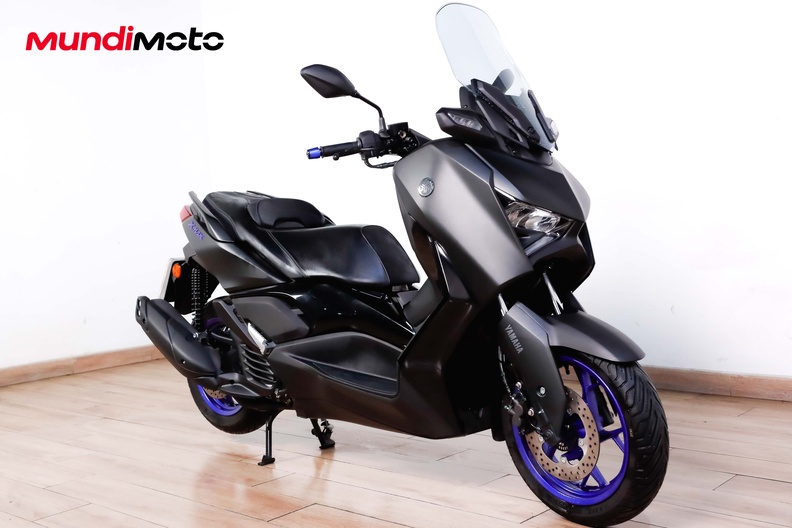 Motorbike image 1