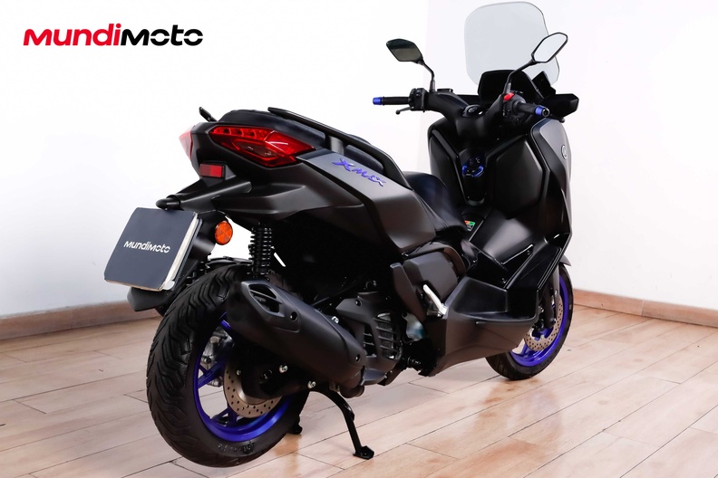 Motorbike image 2