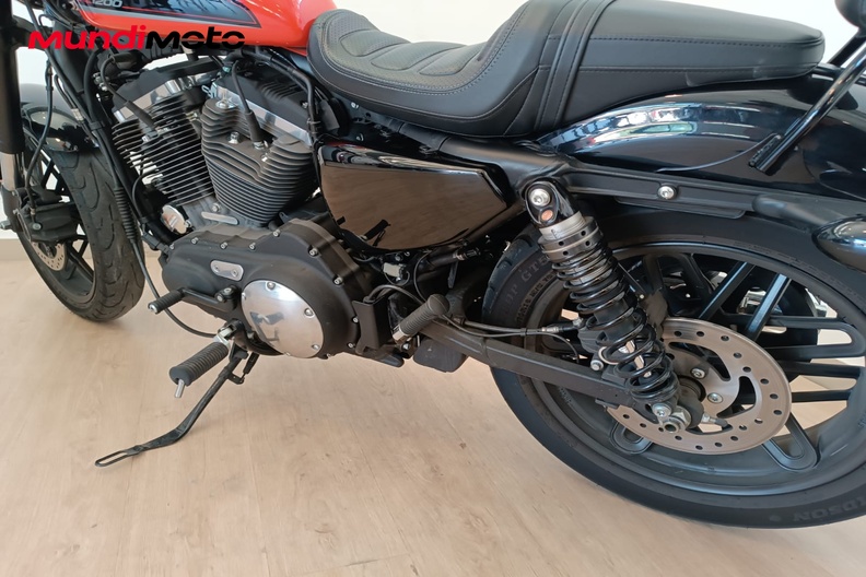 Motorbike image 8
