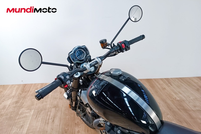 Motorbike image 10