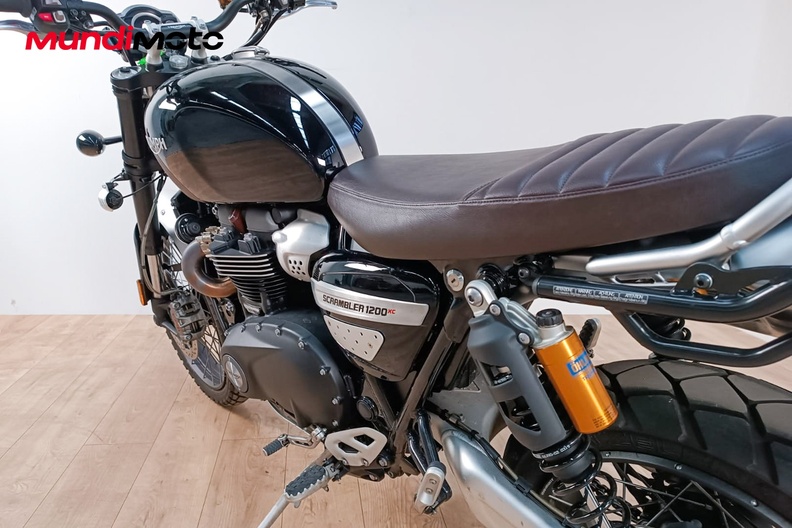Motorbike image 8