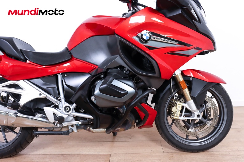 Motorbike image 13