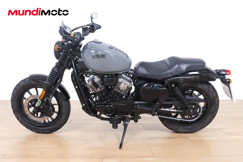 Motorbike image 5
