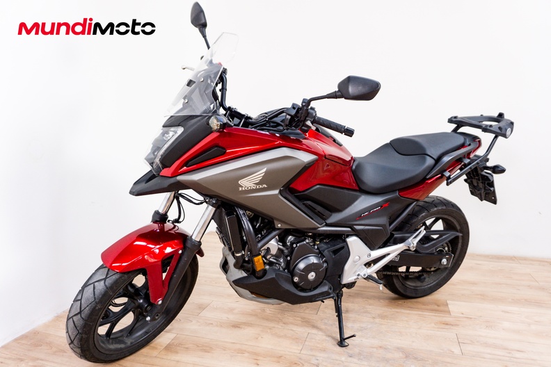 Motorbike image 6
