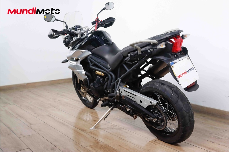 Motorbike image 7