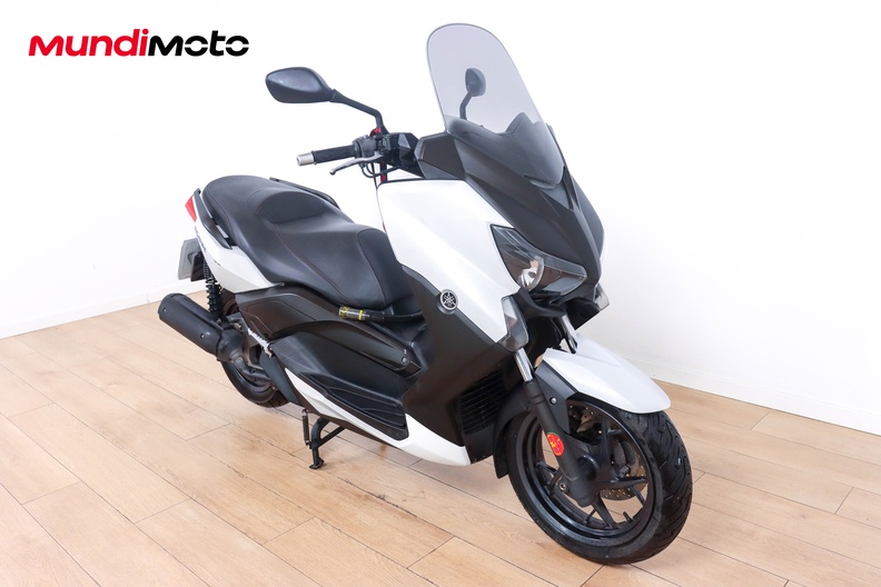 Motorbike image 1