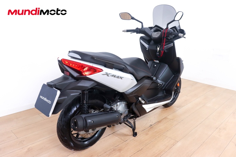 Motorbike image 2