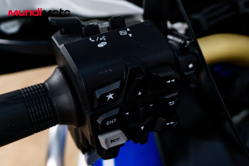 Motorbike image 12