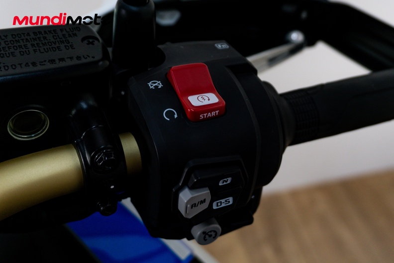 Motorbike image 13
