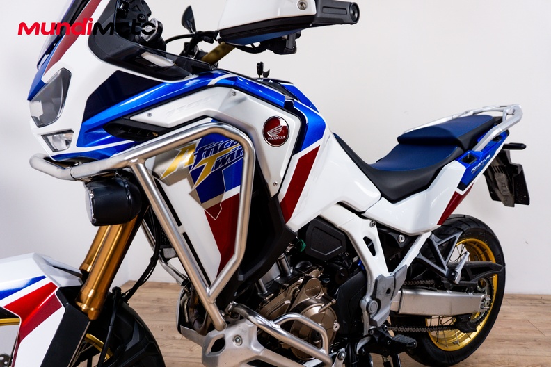 Motorbike image 9
