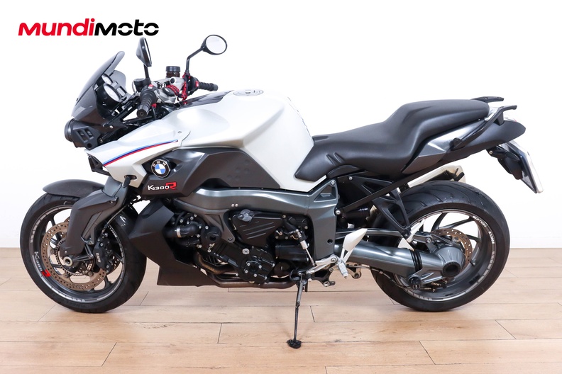 Motorbike image 5