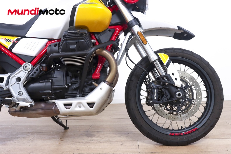 Motorbike image 12