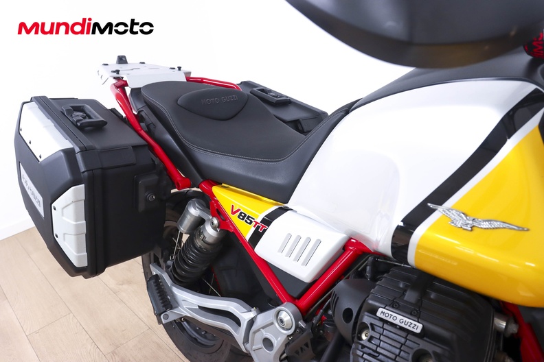 Motorbike image 13