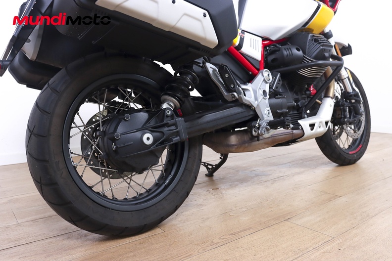 Motorbike image 3