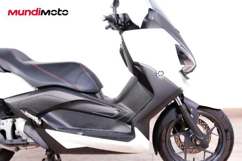 Motorbike image 12