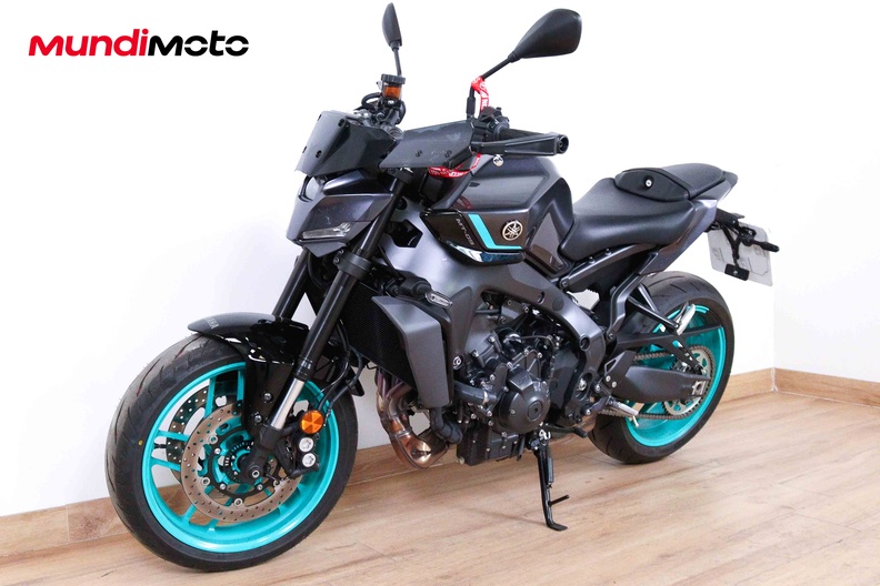 Motorbike image 7