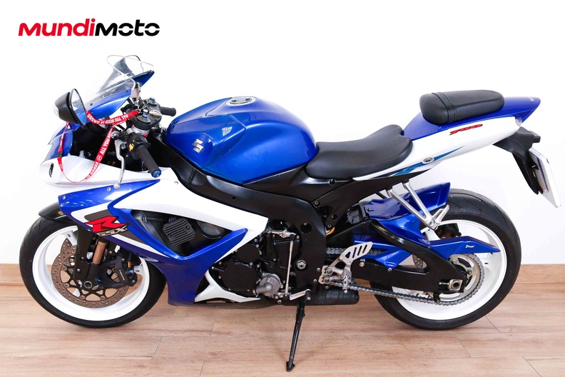 Motorbike image 5