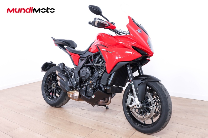 https://assets.mundimoto.com/images/14ff71cd-2b82-422d-be08-ab32d703b447/RIGHT_FRONT-0_medium.jpg