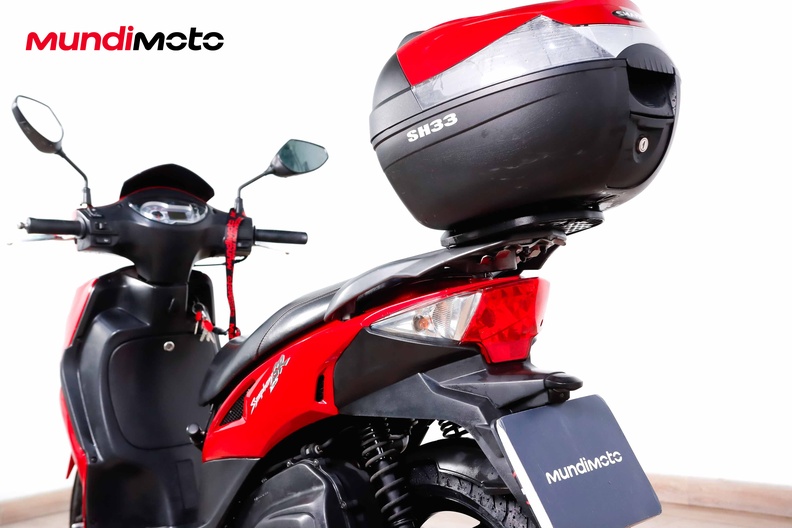 Motorbike image 9