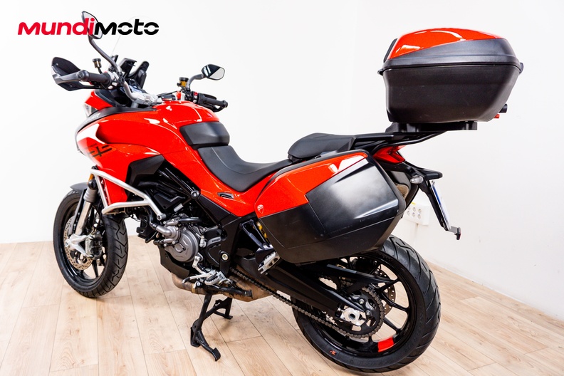 Motorbike image 7