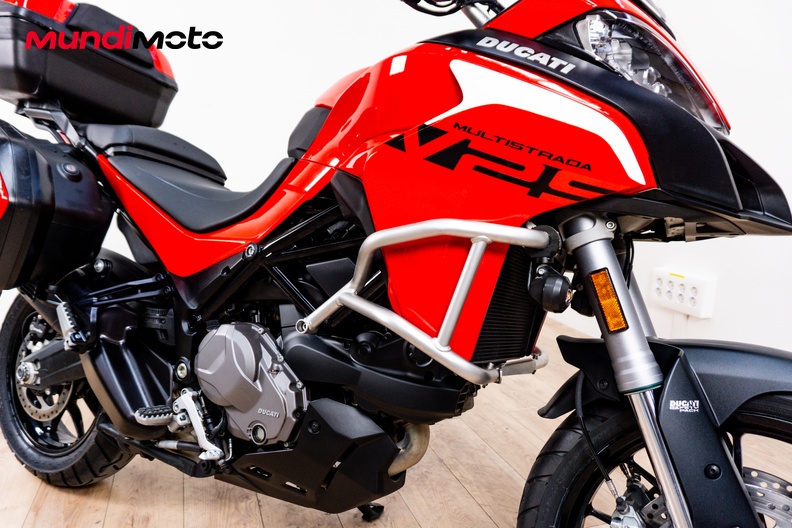 Motorbike image 4