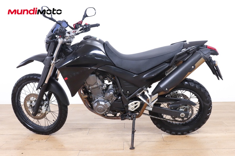 Motorbike image 5