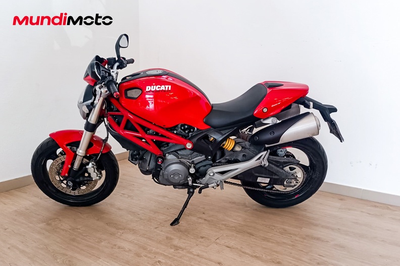 Motorbike image 5