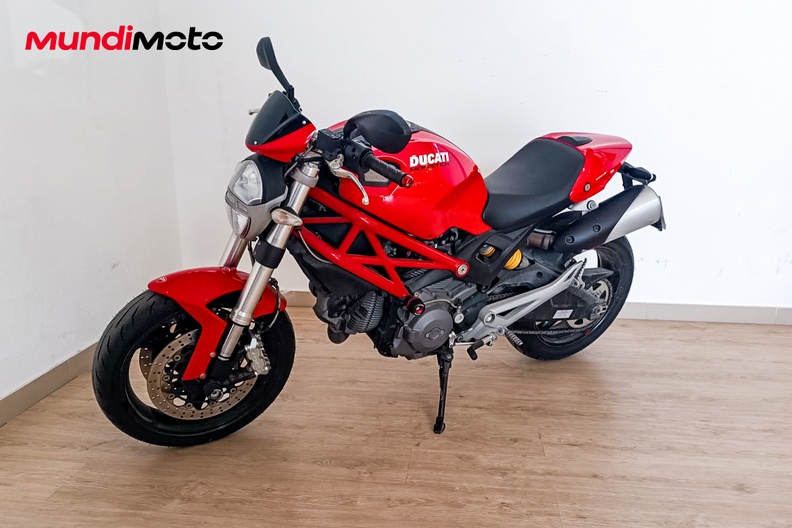 Motorbike image 6