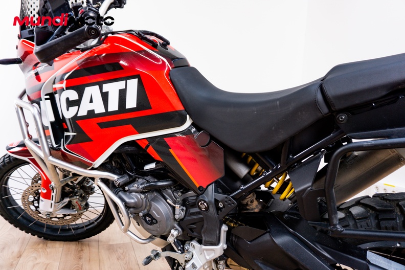 Motorbike image 8