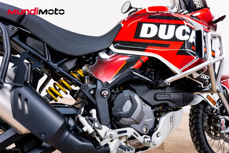 Motorbike image 3