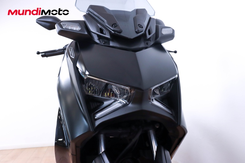 Motorbike image 4
