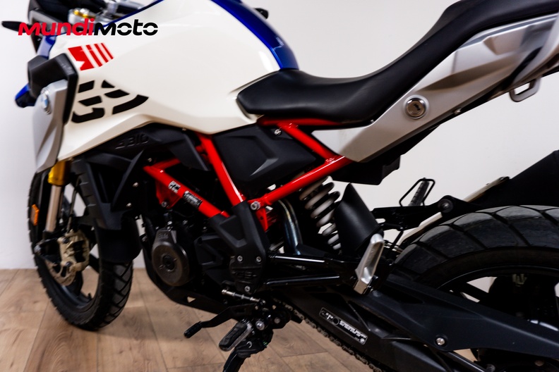Motorbike image 8