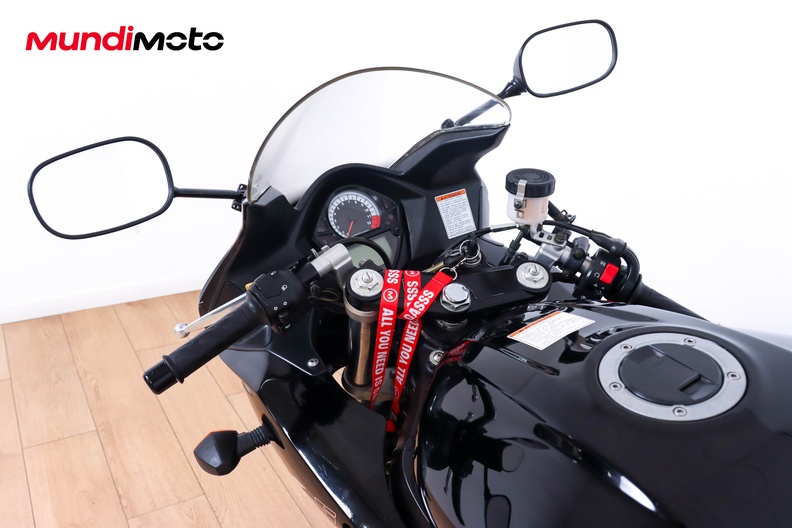 Motorbike image 10