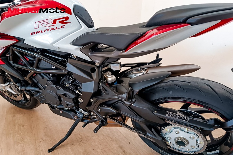 Motorbike image 8