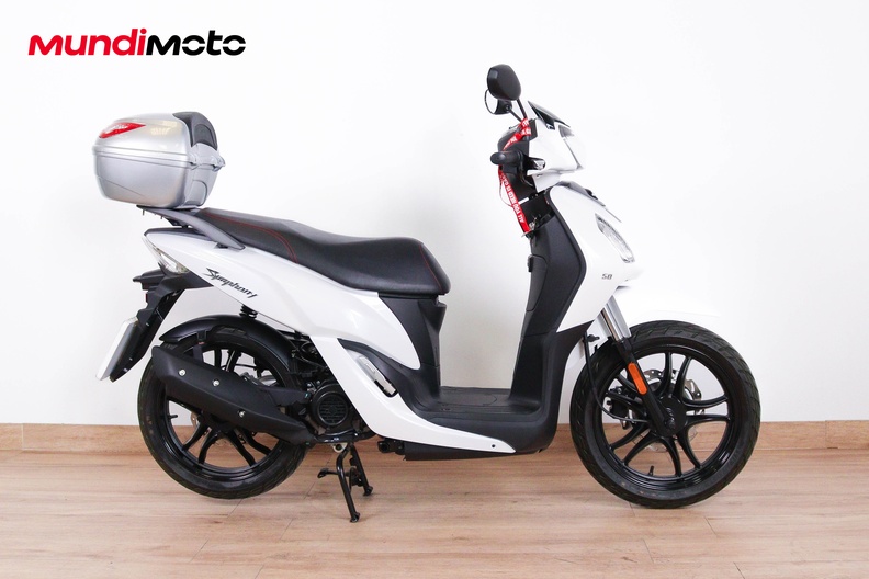 Motorbike image 0