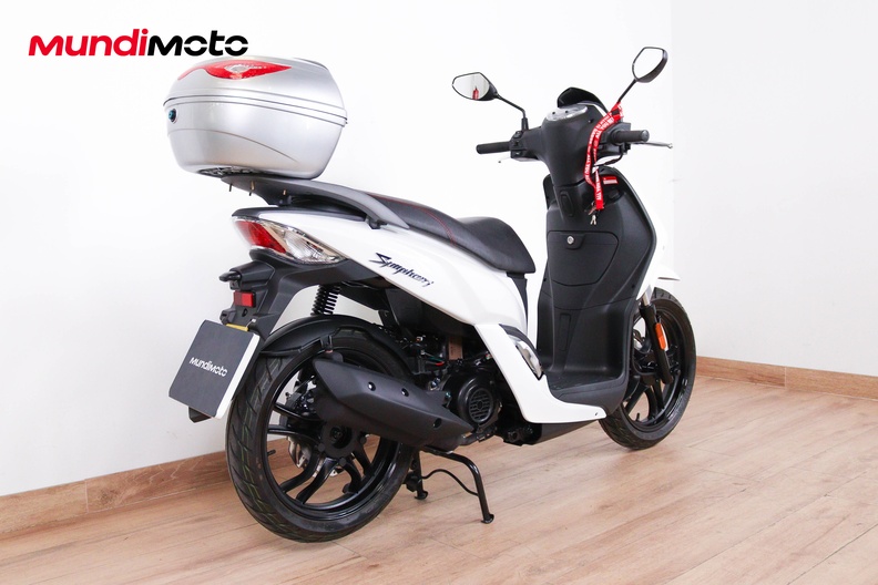 Motorbike image 1