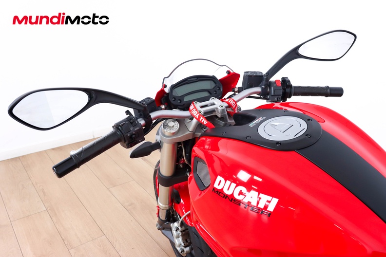Motorbike image 10