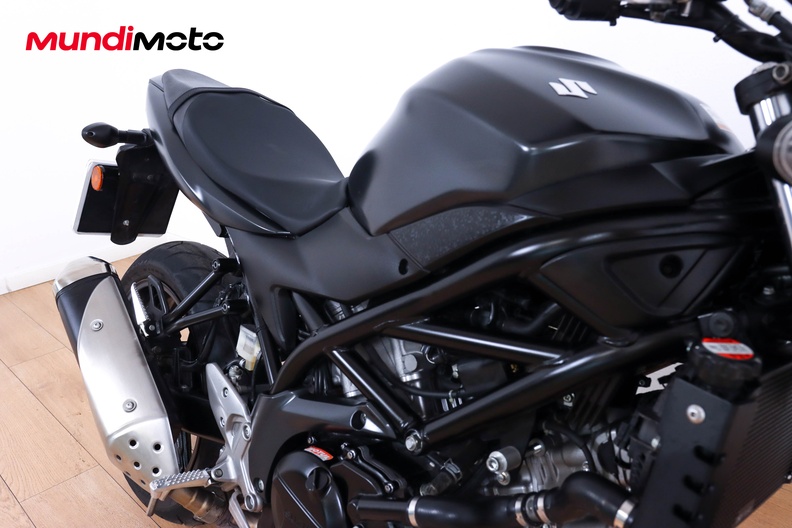 Motorbike image 12