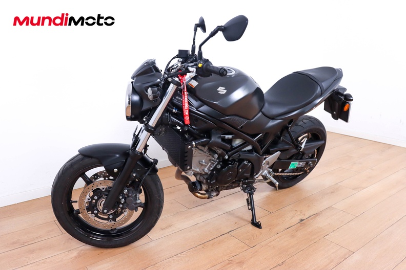 Motorbike image 7