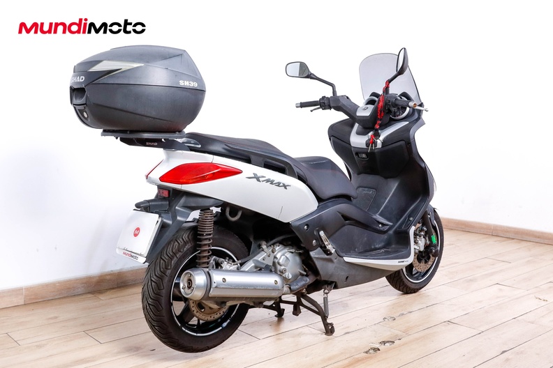Motorbike image 2