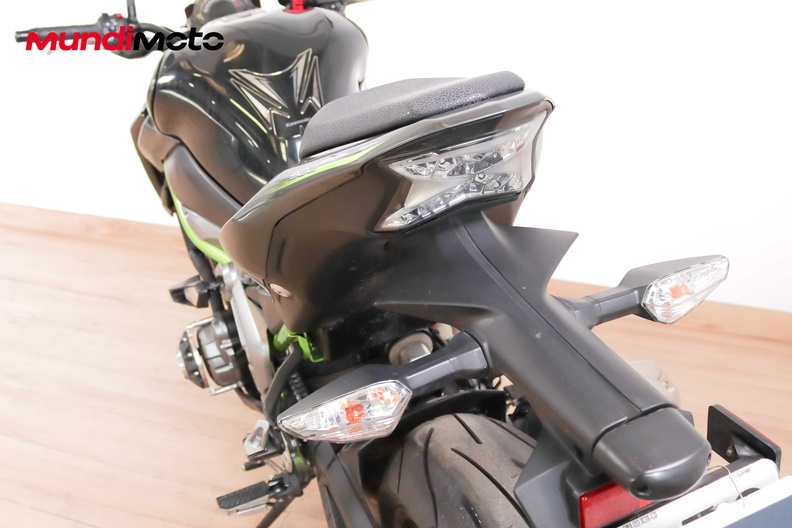 Motorbike image 9