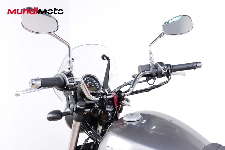 Motorbike image 10